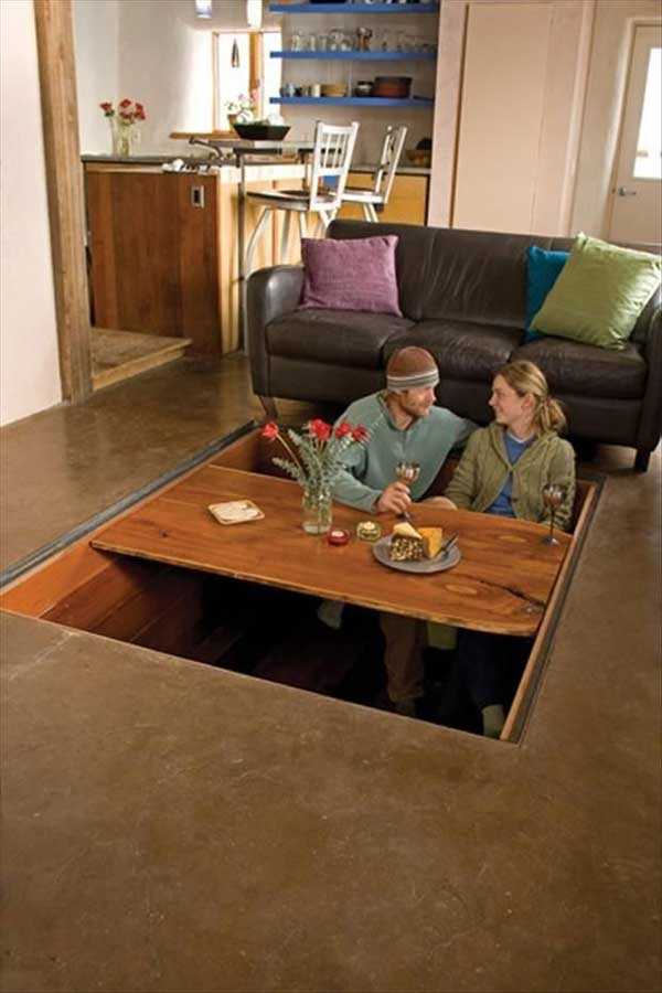 17. BUILT-IN DINING TABLE