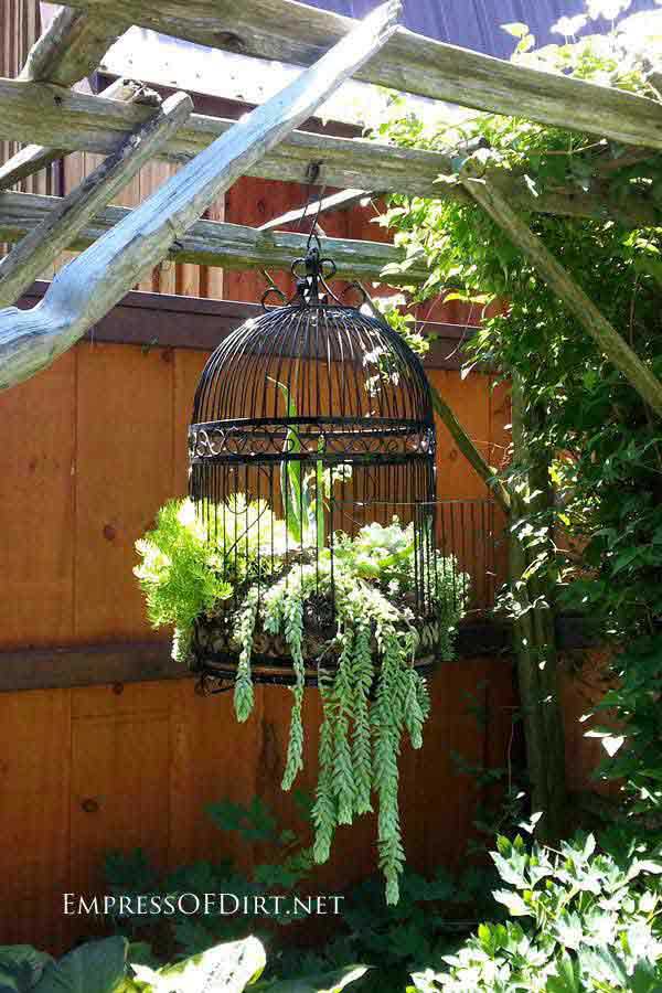 34 Easy and Cheap DIY Art Projects to Beautify Your Backyard Lanscape homesthetics decor (19)