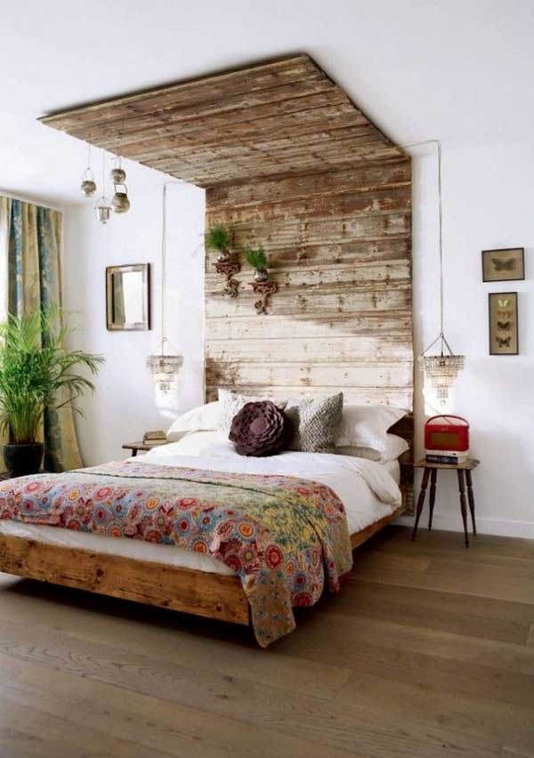 #33 Insanely Creative Salvaged Headboard Design