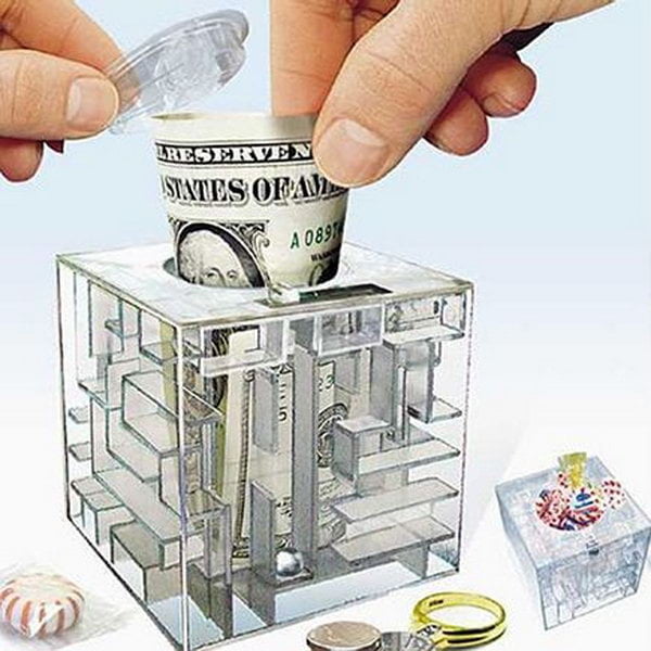 #13 PLEXIGLAS MAZE MONEY BOX