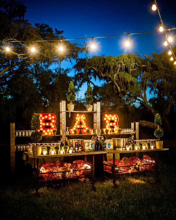20 Simply Charming and Smart Unique Outdoor Wedding Bar Ideas Worth Trying homesthetics decor (18)