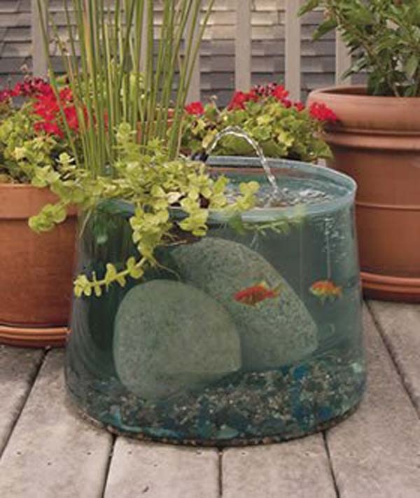 21+ Small Garden Ideas That Will Beautify Your Green World [Backyard Aquariums Included]outdoor fish ponds homesthetics (3)