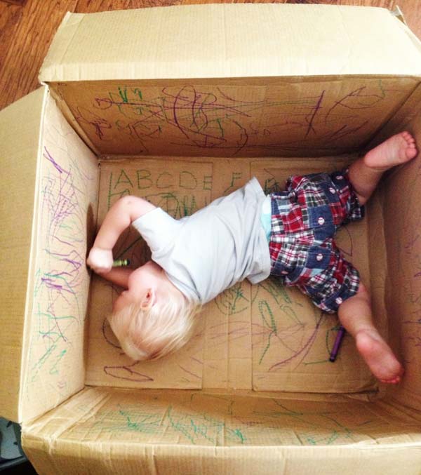 27 Ideas on How to Use Cardboard Boxes for Kids Games and Activities DIY Projects homesthetics diy cardboard projects (5)