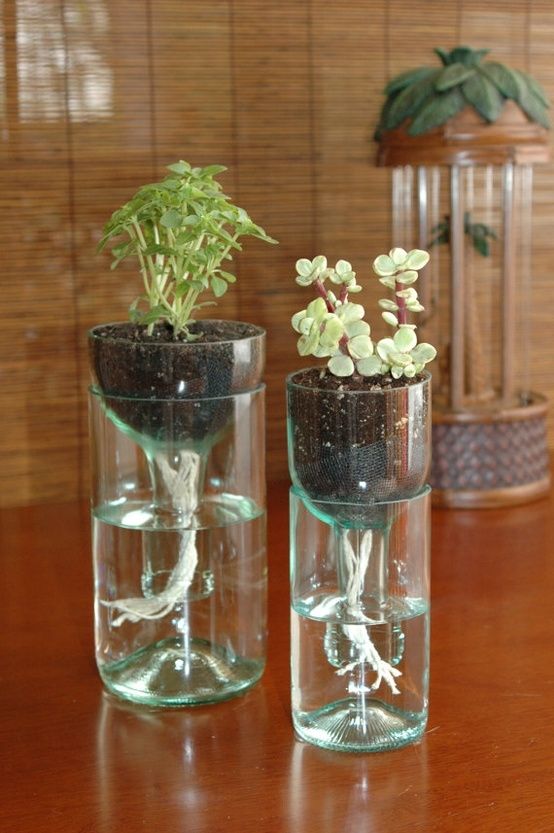26 Wine Bottle Crafts To Surprise Your Guests Beautifully homeshetics decor (6)