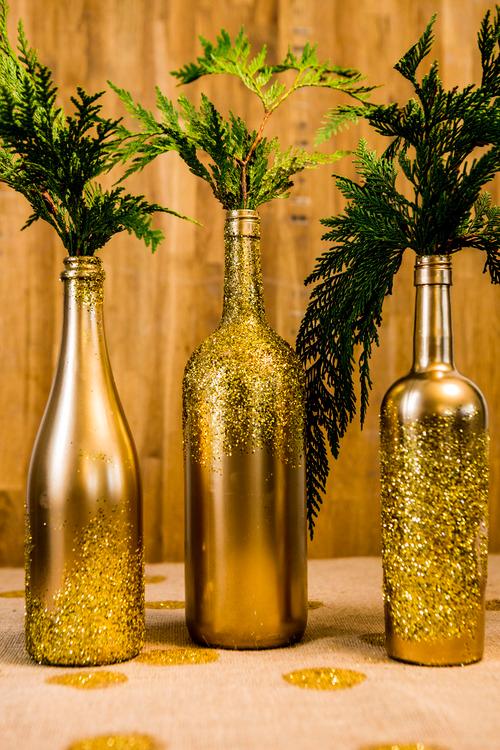 26 Wine Bottle Crafts To Surprise Your Guests Beautifully homeshetics decor (7)