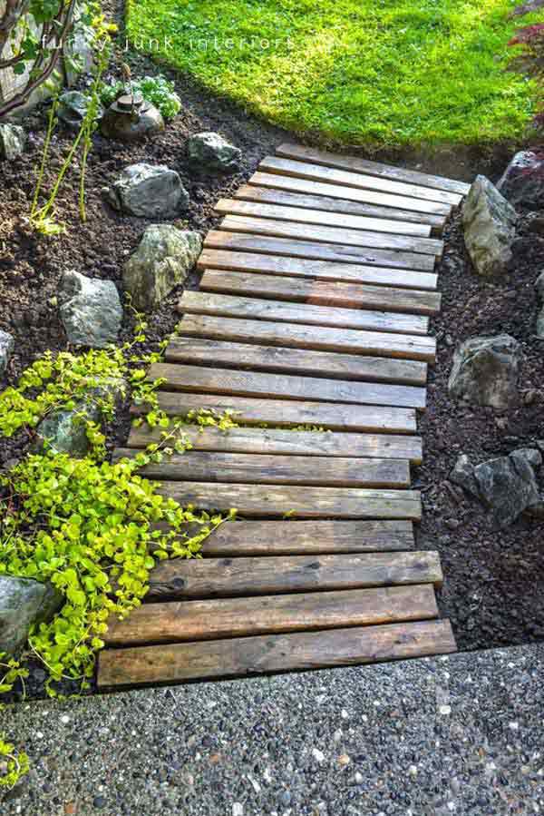 27 Super Cool DIY Reclaimed Wood Projects For Your Backyard Landscape homesthetics decor (17)