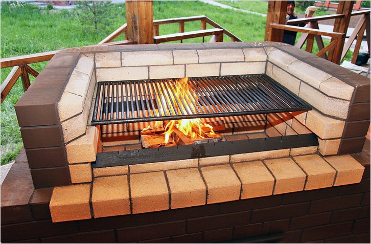 Extraordinary Authenticity in 41 Grill and Barbecue Design Ideas For Your Parties homesthetics grill design ideas