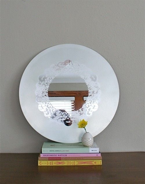 17 Spectacular DIY Mirror Design Ideas To Beautify Your Decor homesthetics diy projects (9)