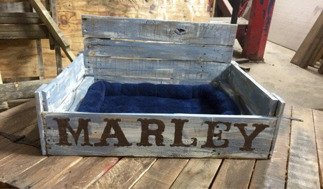 #16 Personalized Dog Tray wooden pallet
