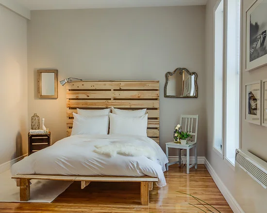 #9 WOODEN PALLET BED DESIGN WITH LEGS