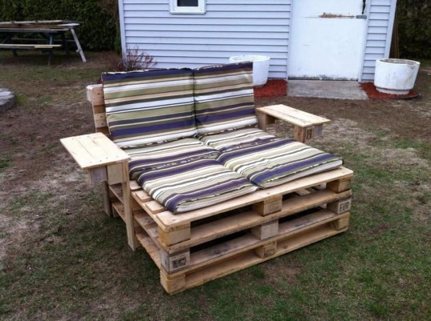 #26 SMALL WOODEN COUCH FOR AN OUTDOOR CINEMA