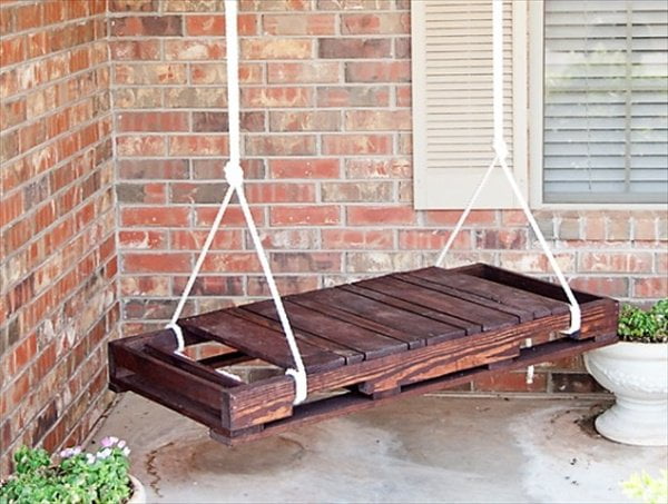 #15 OUTDOOR PATIO SWING REALIZED FROM WOODEN PALLETS