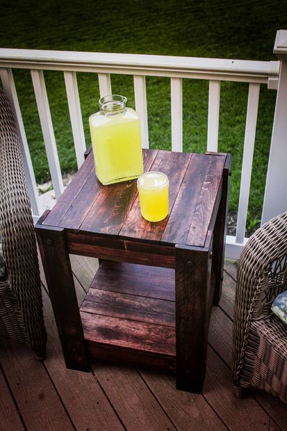 #3 SMALL SIDE TABLE REALIZED FROM WOODEN PALLET