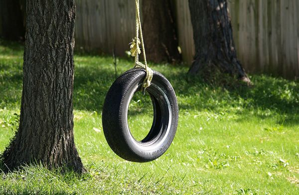 DIY Projects On How To Reuse Tires-homesthetics (25)