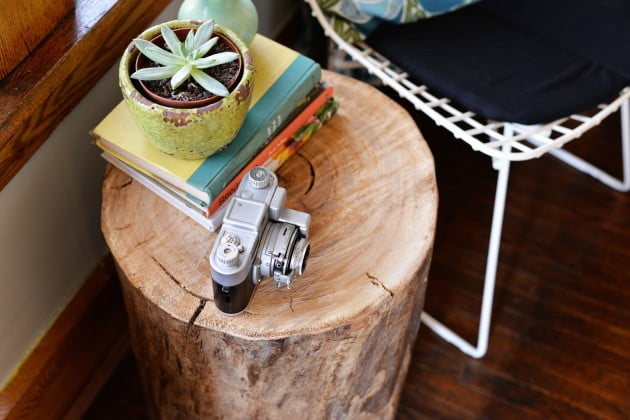 Magical DIY Tree Stump Table Ideas That Will Transform Your World homesthetics wood diy projects (3)