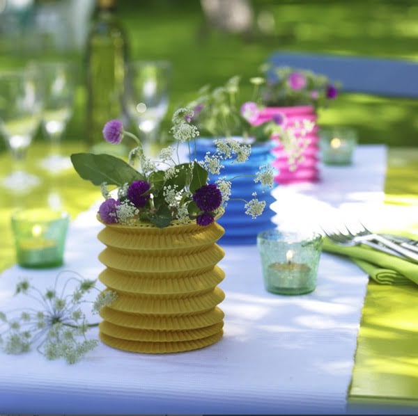 12 Mesmerizing Beautiful and Fresh Summer Table Decoration Ideas homesthetics decor (1)