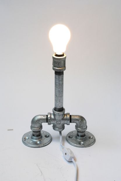 #16 INSANELY EASY TO REALIZE INDUSTRIAL DIY DESK LAMP