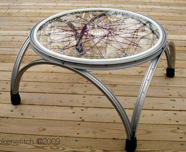 21 Awesomely Creative DIY Crafts Re-purposing Bike Rims homesthetics upcycling projects (12)
