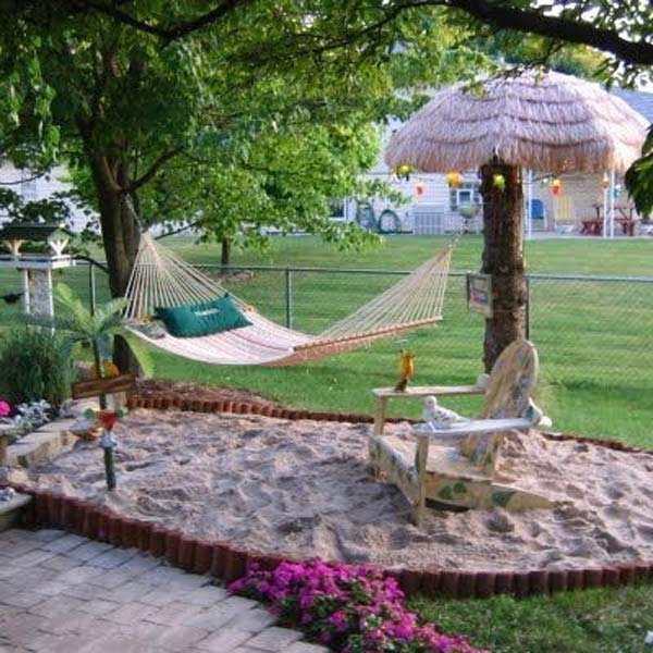 27 Fun and Airy Beach-Style Outdoor Living Design Ideas For Your Backyard homesthetics decor (4)