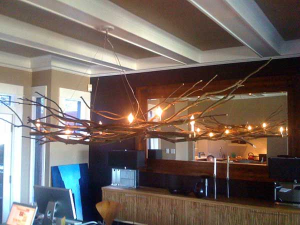 30 Sculptural DIY Tree Branch Chandeliers to Realize In an Unforgettable Setup homesthetics decor (15)