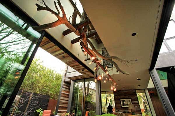 30 Sculptural DIY Tree Twigs Chandeliers to Realize In an Unforgettable Setup homesthetics decor