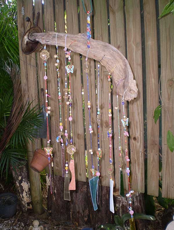 30 Simple and Beautiful DIY Wind Chimes Ideas to Materialize This Summer homesthetics decor (25)