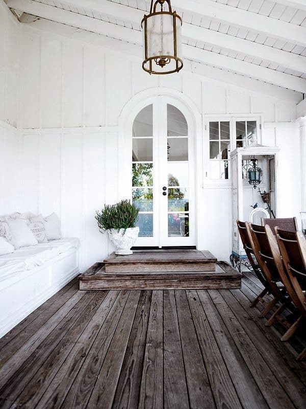 16 Ways To Add Decor To Your Vaulted Ceilings homesthetics decor (12)