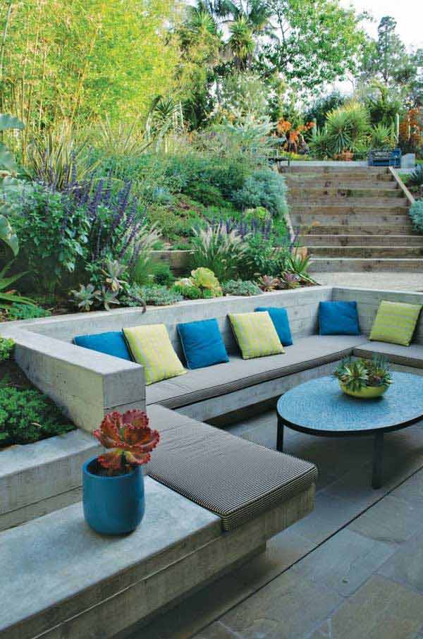 23 Simply Impressive Sunken Sitting Areas For a Mesmerizing Backyard Landscape homesthetics decor (12)