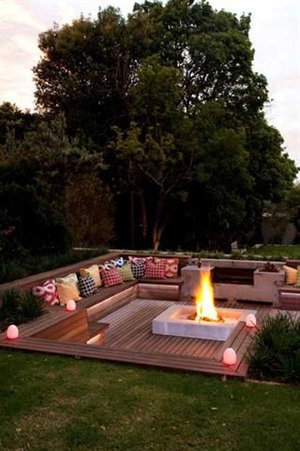 23 Simply Impressive Sunken Sitting Areas For a Mesmerizing Backyard Landscape homesthetics decor (6)