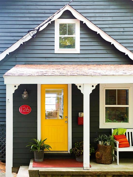 26 Mesmerizing and Welcoming Front Porch Design Ideas 