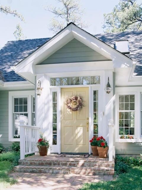 26 Mesmerizing and Welcoming Front Porch Design Ideas 