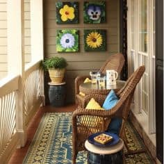 26 Mesmerizing and Welcoming Small Front Porch Design Ideas (23)