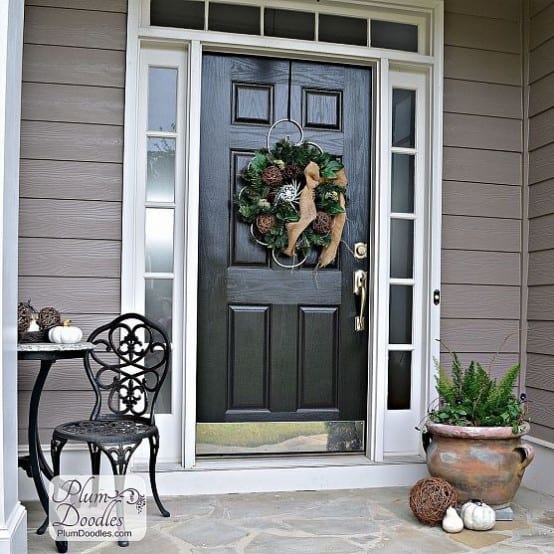 26 Mesmerizing and Welcoming Small Front Porch Design Ideas (5)