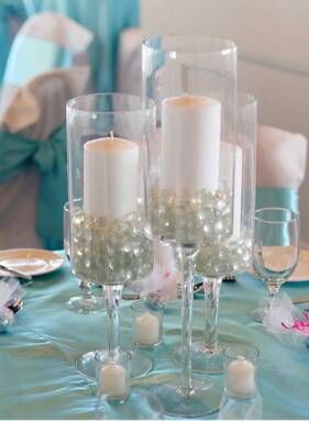 17 Do-it-yourself Elegantly Made Centerpieces For A Winter Wedding (14)