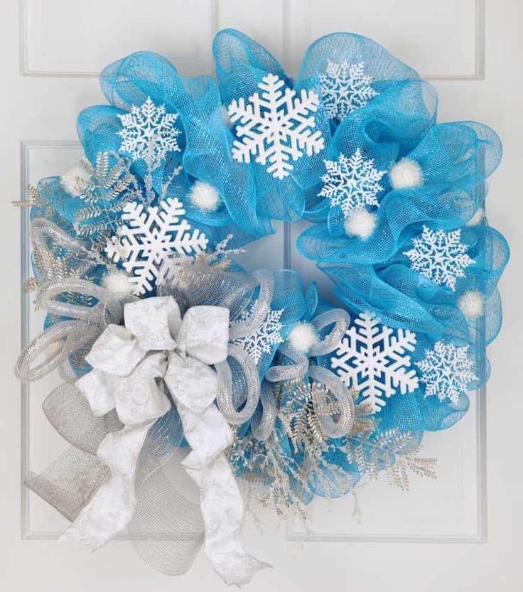 #17 MAKE AND SELL  DECORATIVE WREATHS