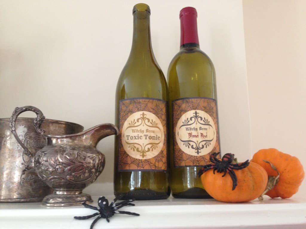 Enjoy Fall With Creative Simple Wine Bottle Crafts (1)