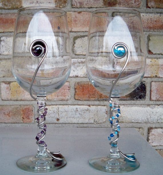 #17 SINGLE EYE HAND PAINTED WINE GLASS PROJECT