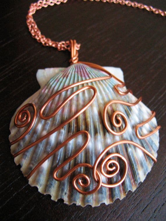 21 Sea Shell Projects To Consider On Your Next Walk By The Beach (17)