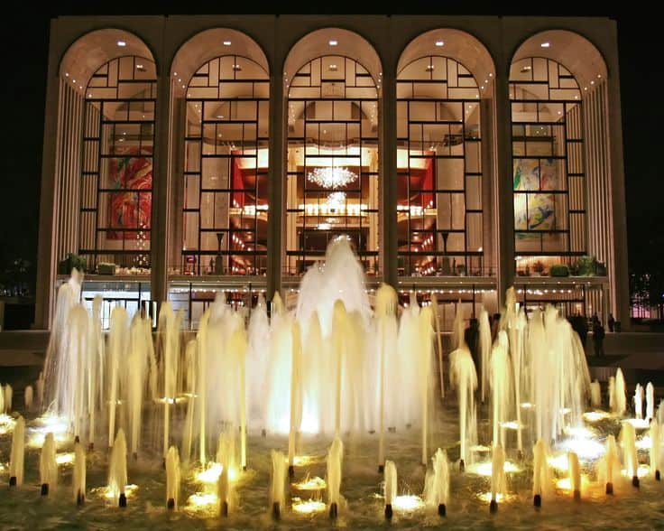 #3 The metropolitan opera house on Broadway in New York