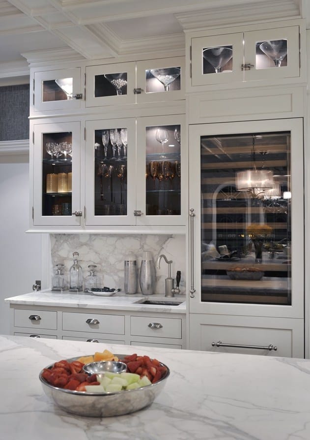 30 Gorgeous Kitchen Cabinets For An Elegant Interior Decor Part 2 Glass Cabinets (11)