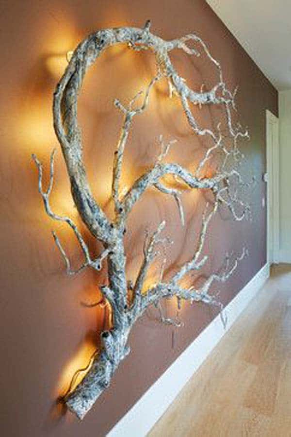 #2 DECORATE WITH BEAUTIFUL SCULPTING BRANCHES
