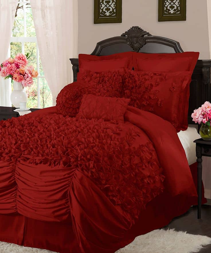 #30 gorgeous red comforter set