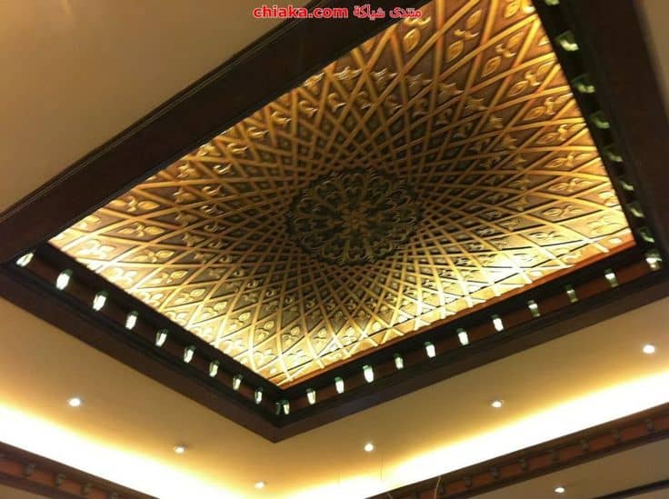 #13 BROWN WOODEN SQUARE FALL CEILING