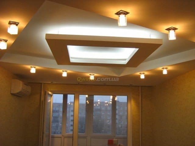 #15 DIAMOND SHAPED CEILING SURROUNDED BY LIGHTING FIXTURES