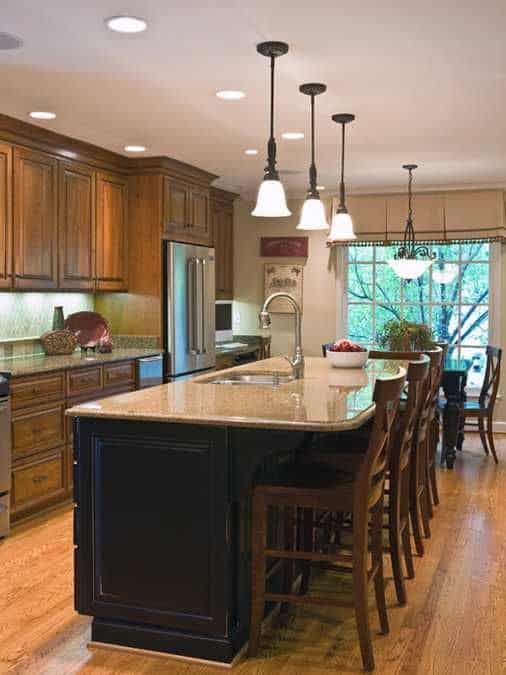 34 Gorgeous Kitchen Cabinets For An Elegant Interior Decor Part 1- Wooden Doors (24)