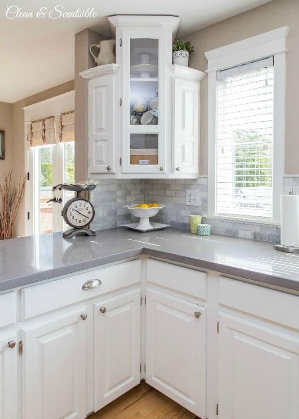 34 Gorgeous Kitchen Cabinets For An Elegant Interior Decor Part 1- Wooden Doors (6)