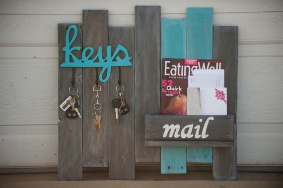#35 Hallway mail and keys organizer from salvaged pallet wood