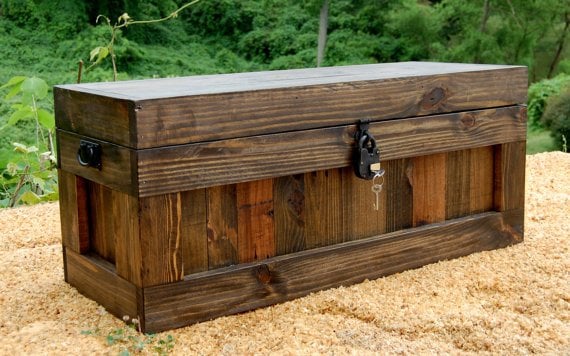 #27 Build a reclaimed wood chest