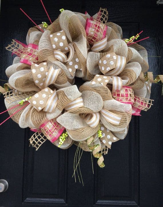 22 Awesomely Shabby Chic Christmas Wreath That Can Be Used All Year Round (14)