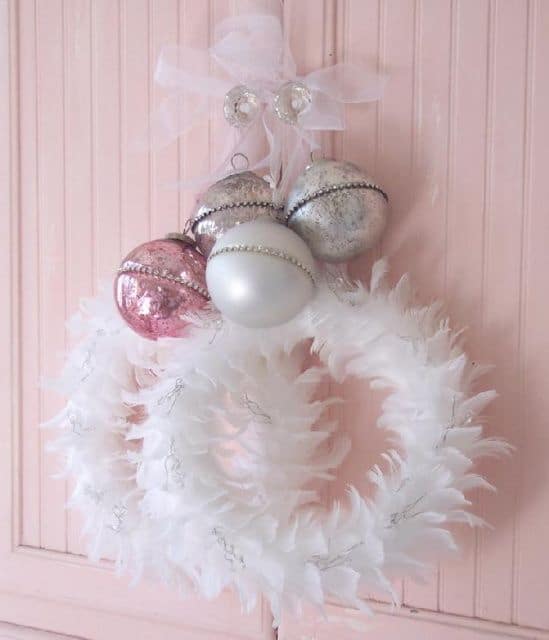 22 Awesomely Shabby Chic Christmas Wreath That Can Be Used All Year Round (9)